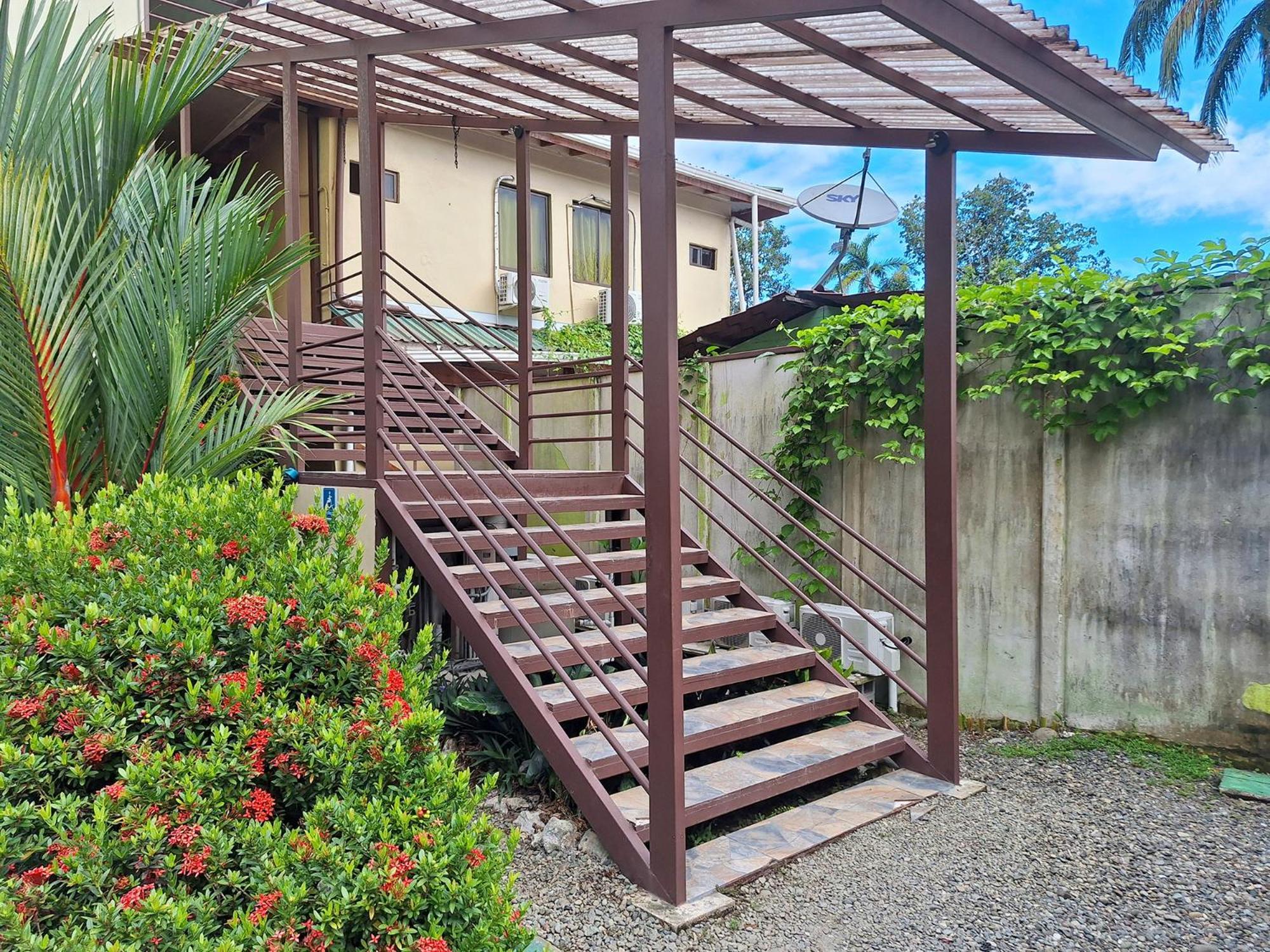 Infiniti Hotel Puerto Viejo de Talamanca Eksteriør billede