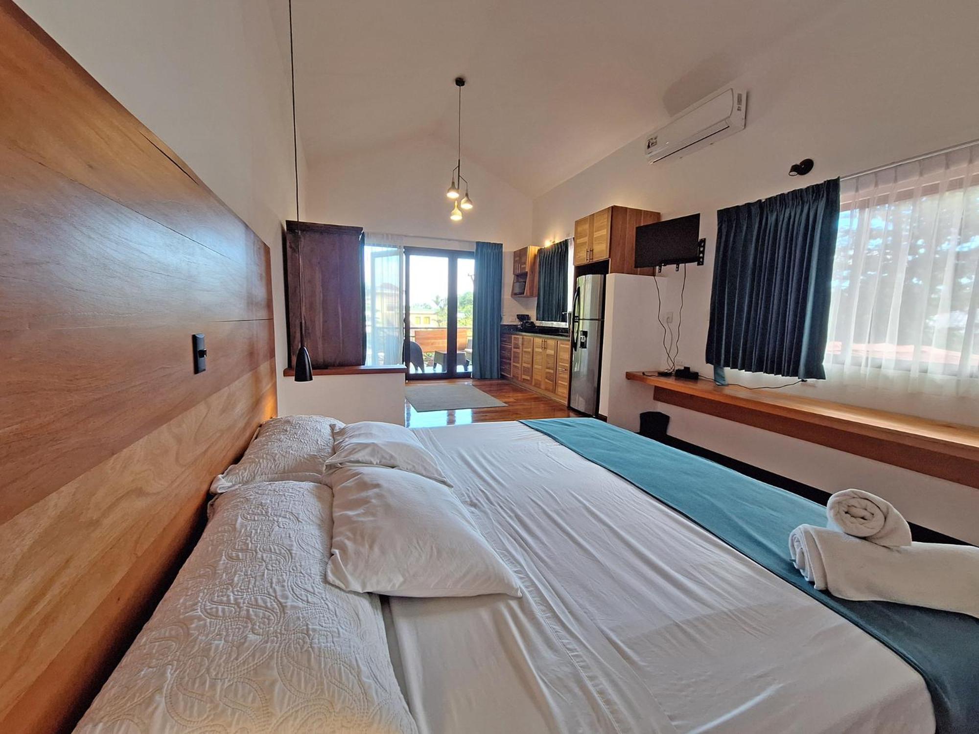 Infiniti Hotel Puerto Viejo de Talamanca Eksteriør billede